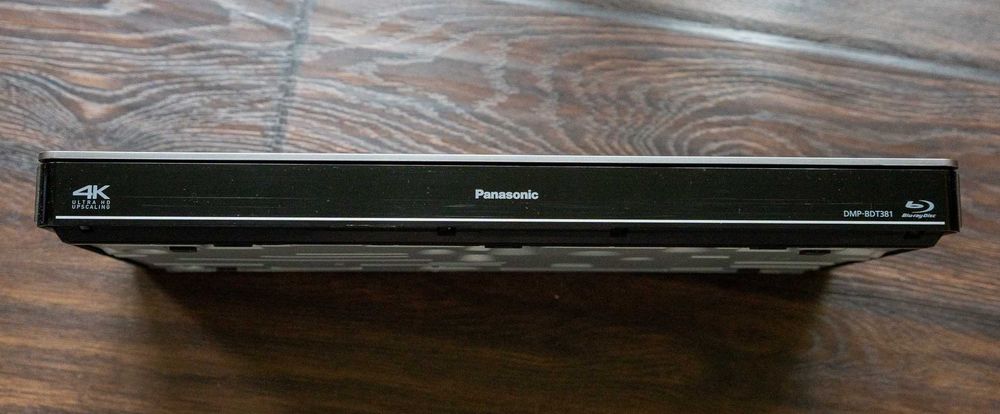 Odtwarzacz Blu-ray Panasonic DMP-BDT381