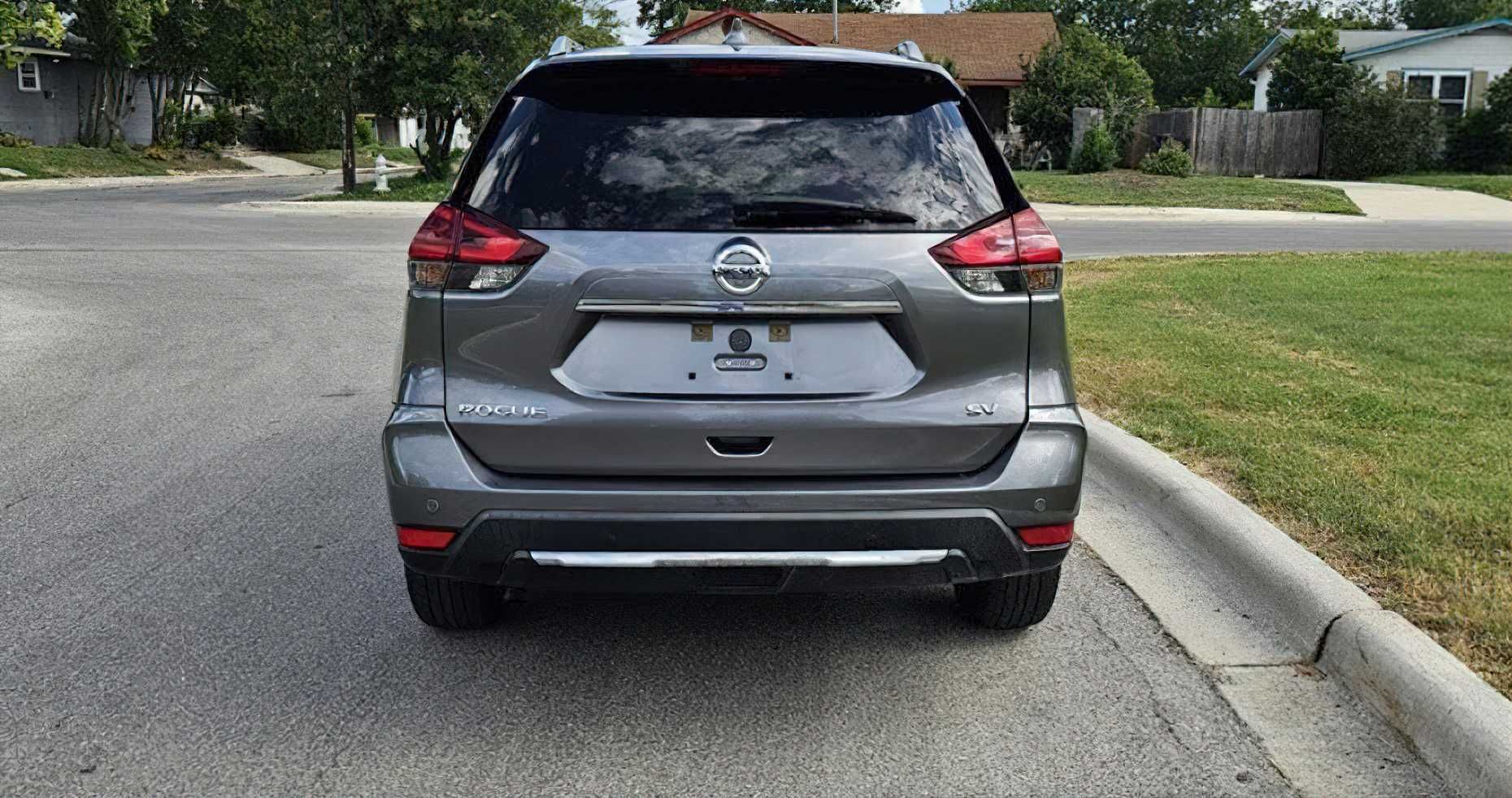 Nissan Rogue SV 2020
