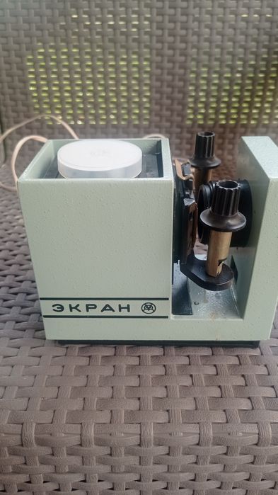 Діапроектор  (Екран)