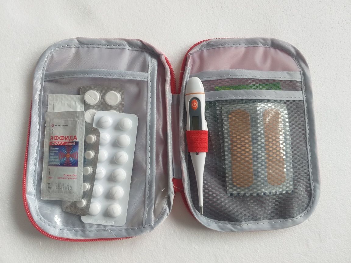 Міні аптечка-органайзер для ліків