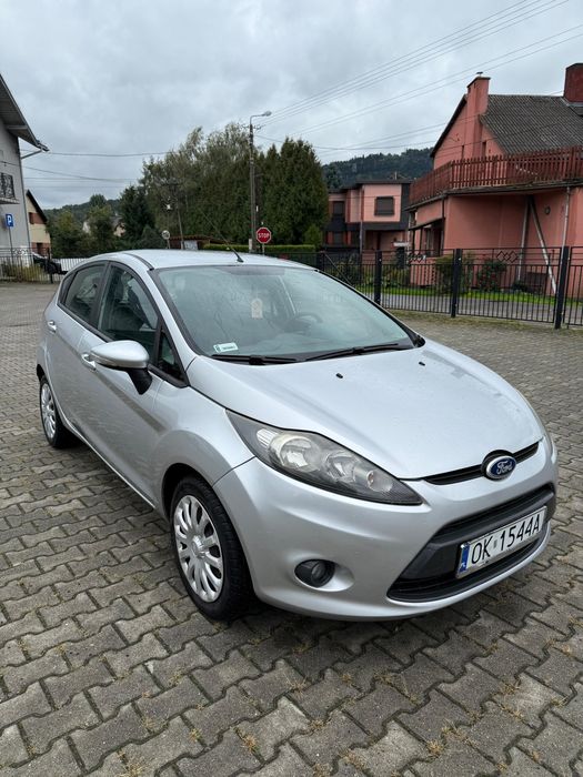Ford Fiesta 1,25 bezyna
