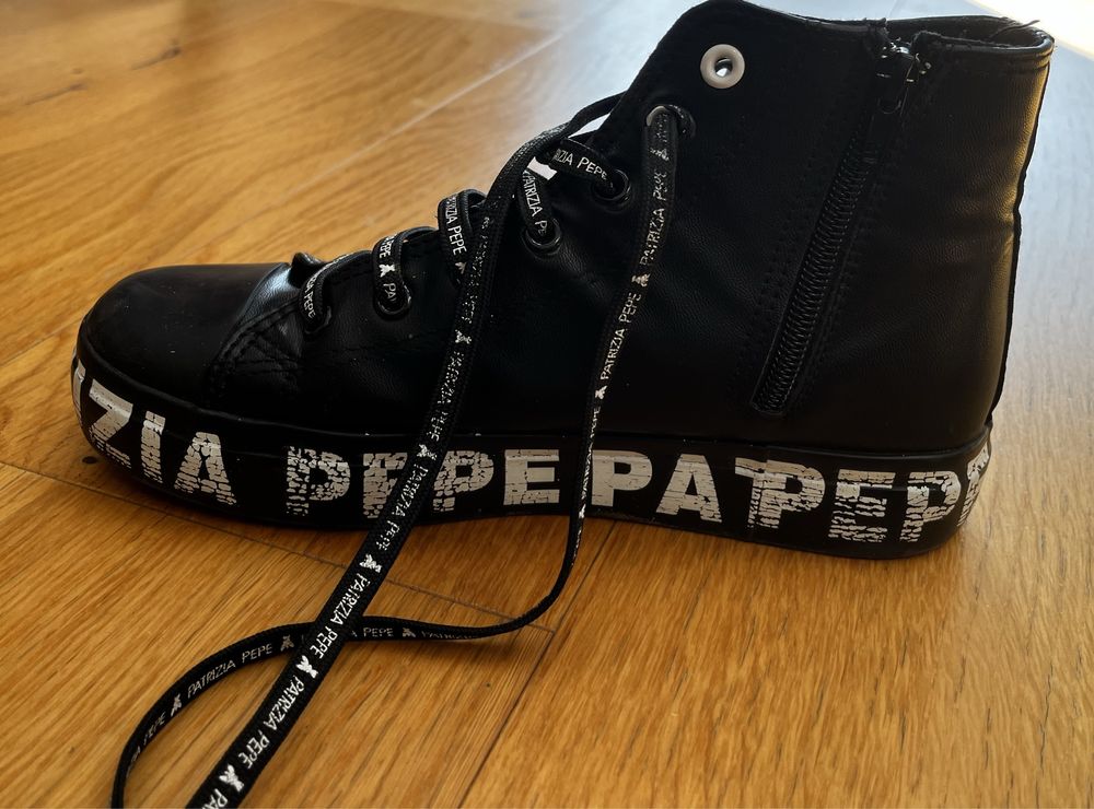 Trampki Patrizia Pepe rozm. 38 czarne
