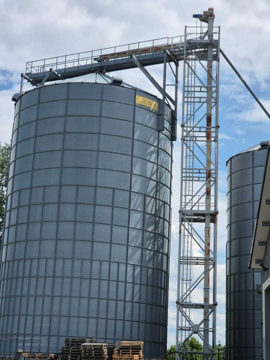 Silosy zbożowe płaskodenne. Typu Araj.