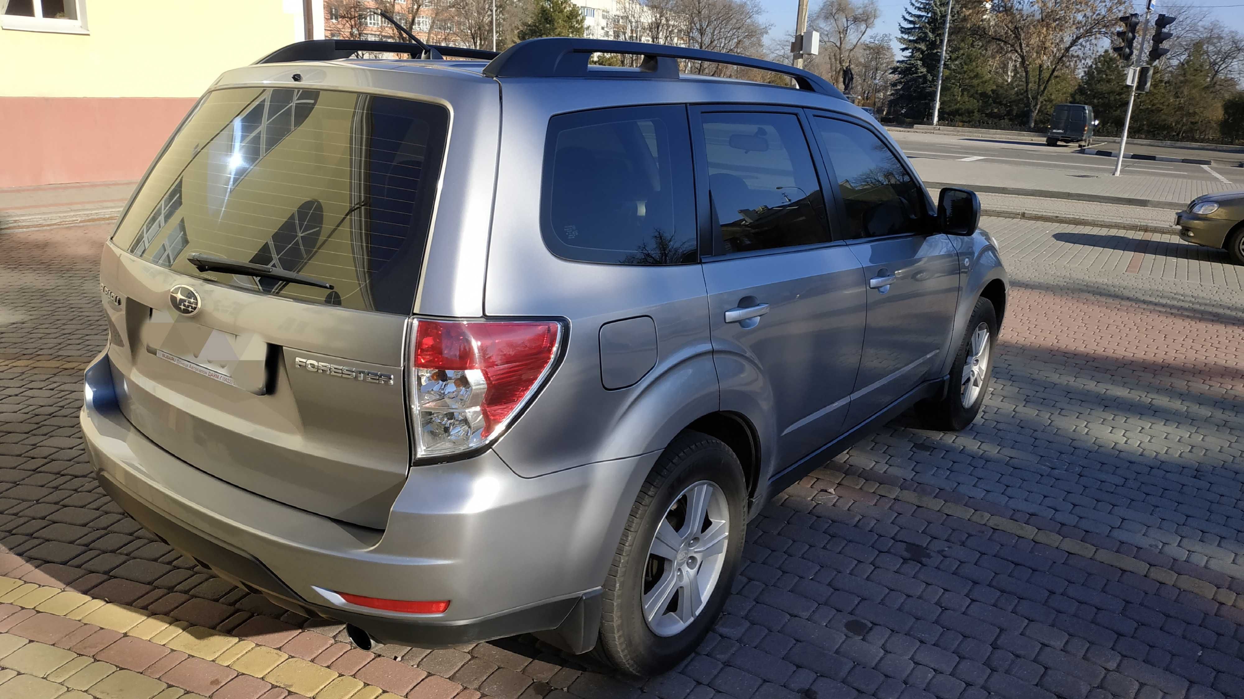 Продам Subaru Forester 2008 года, 2.0 литра, приобреталась новая.