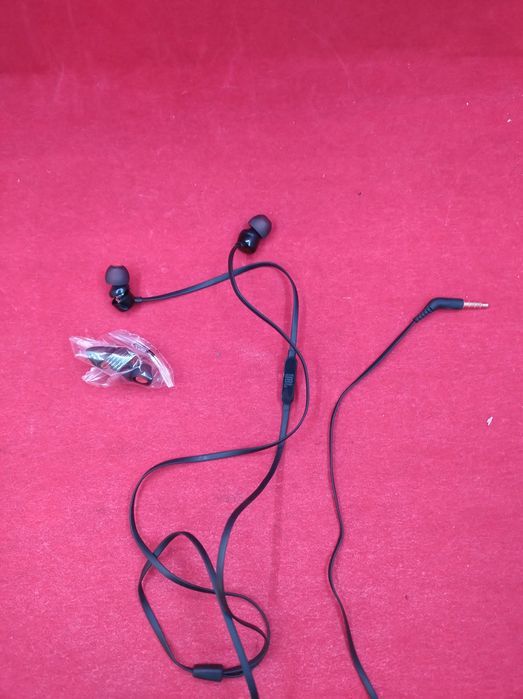 słuchawki jbl tune 110 dokanałowe mini jack 3.5mm przewodowe czarne