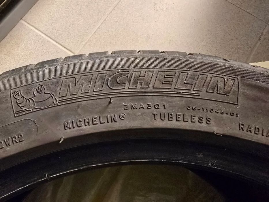 Opona letnia Michelin 235/45/R17