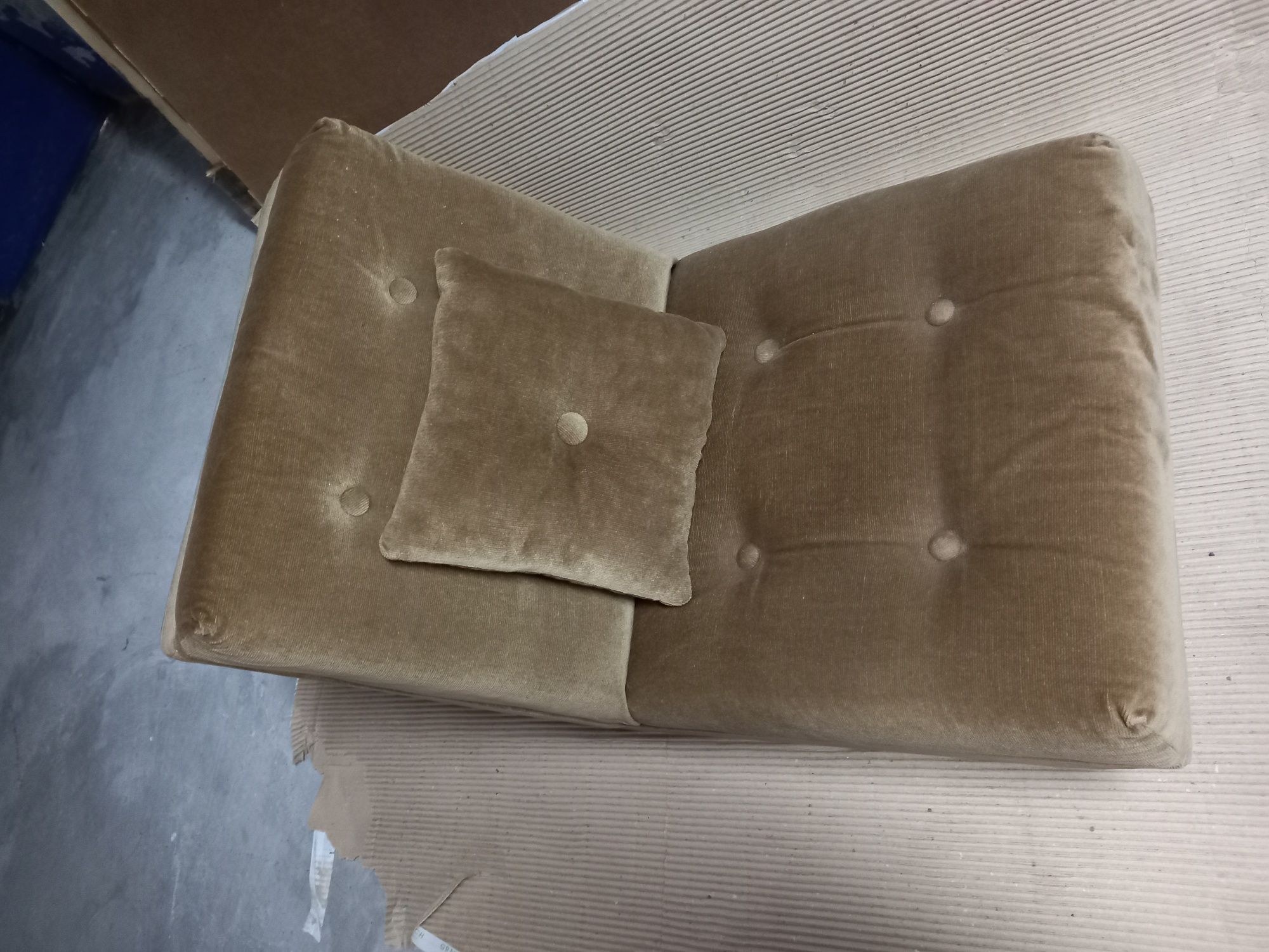 Sofa mini para criança