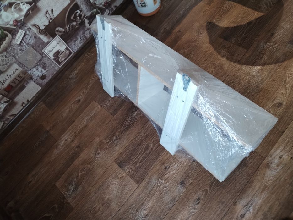 Полка навісна настінна