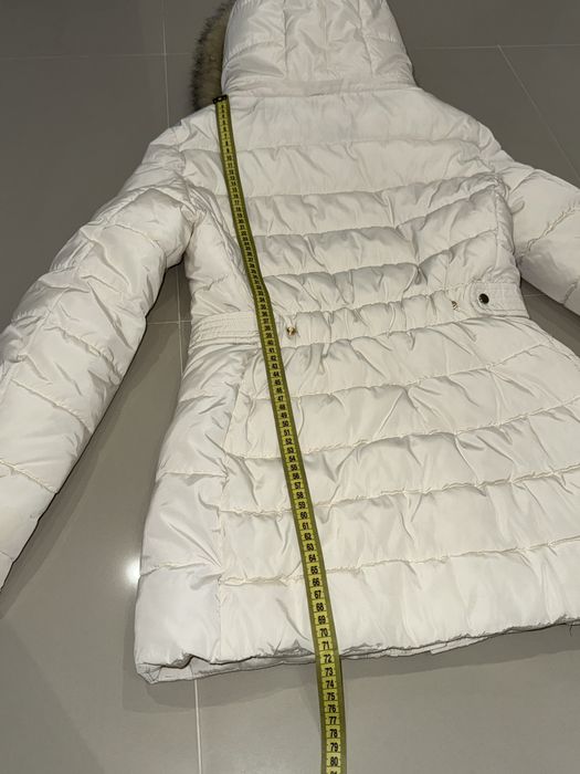 Зимова курточка Zara XS жіноча куртка пуховик на холофайбері молочний