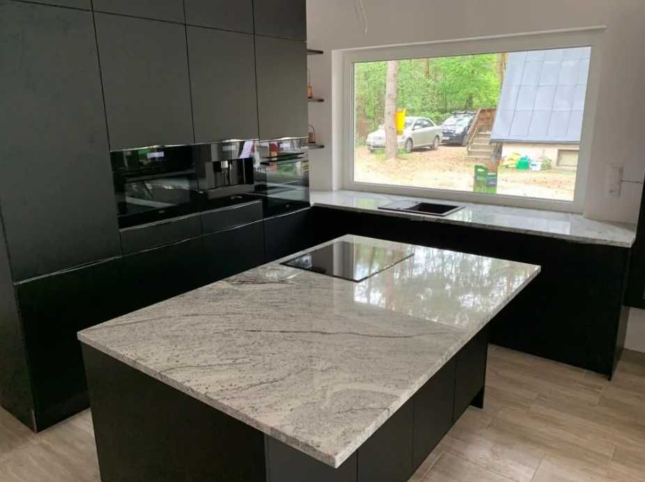 Blaty/parapety pod wymiar, granit, konglomeraty kwarcowe/granitowe