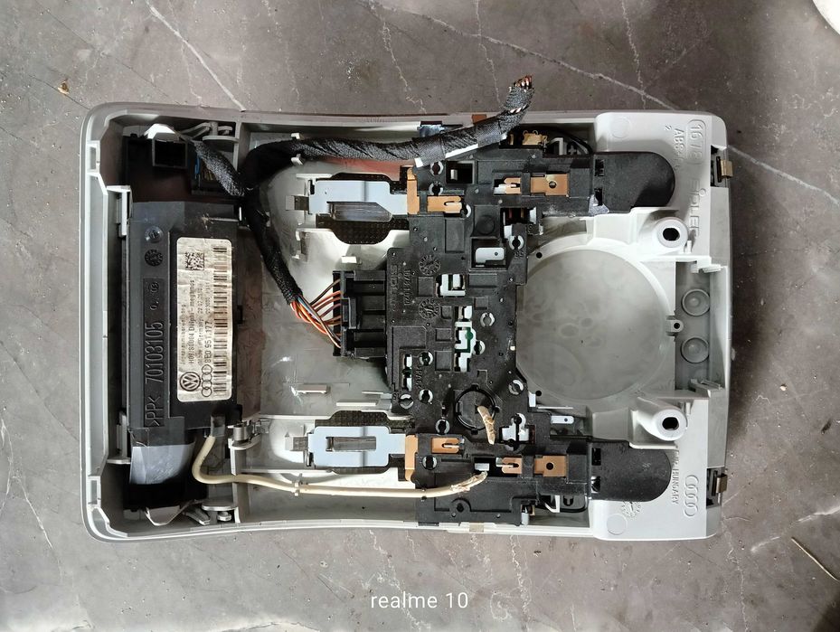 Lampka podsufitki Seat Exeo kombi Audi A4 B6