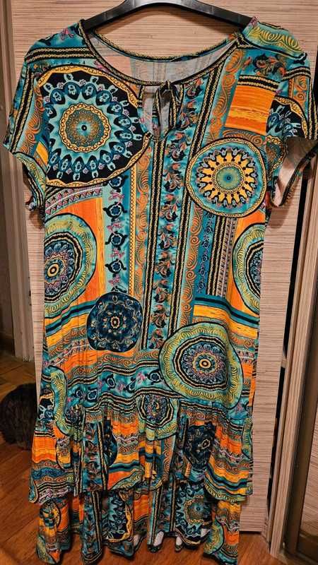 Multikolorowa sukienka rozm M/L. Rozety, Greek style
