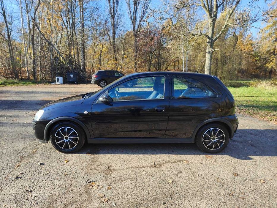 Opel Corsa 1.4 16V Klima Podgrzewane Fotele Stan B. Dobry
