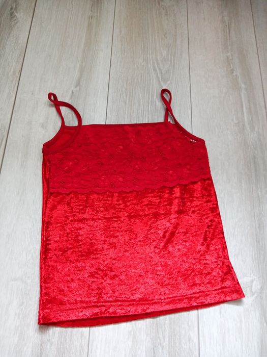 Czerwony top koronka welur S XS