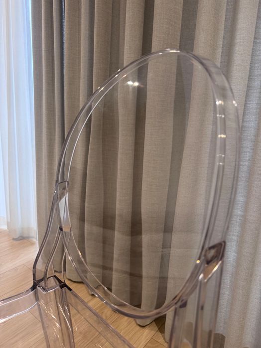 Krzesła barowe Kartell