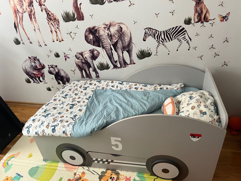 Ліжко машинка в ідеальному стані