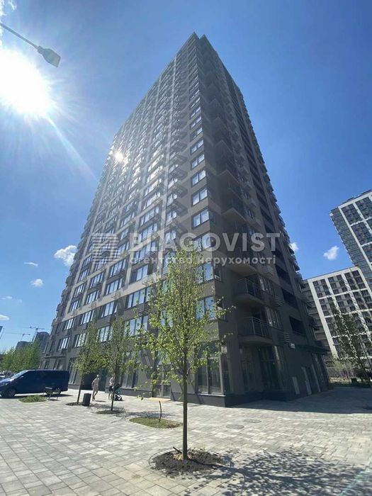 Варшавський-2 Подільський 2к квартира на Крістерів родини 14Б