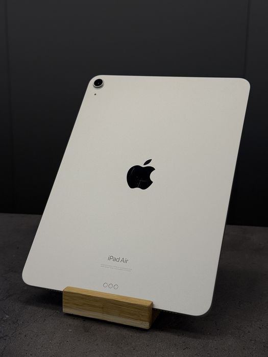 б/у Apple iPad Air 10.9 256GB, Wi-Fi, Starlight (2022)