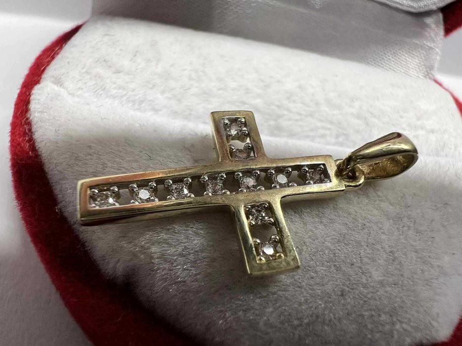 Złota zawieszka wisiorek Krzyżyk próba 585 0,77g