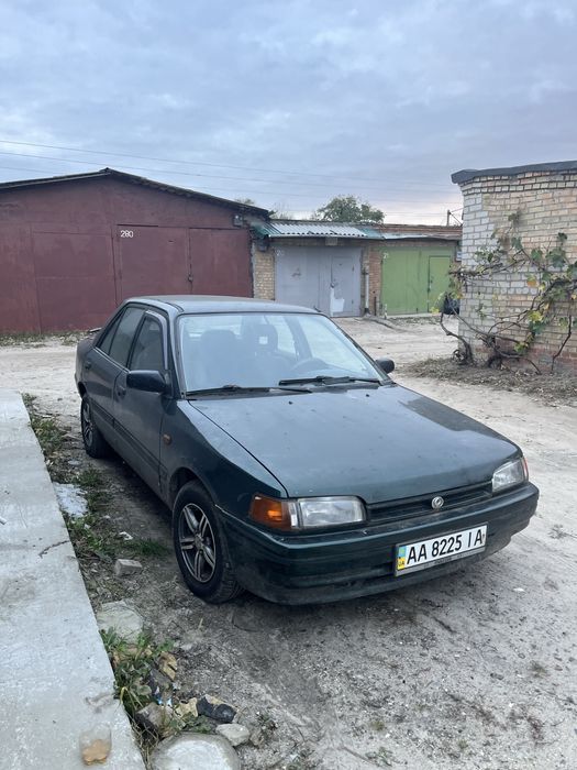 Mazda 323 1996 на ходу сел поехал