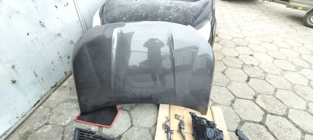 Maska,lampy,zawiasy peugeot 2008ii