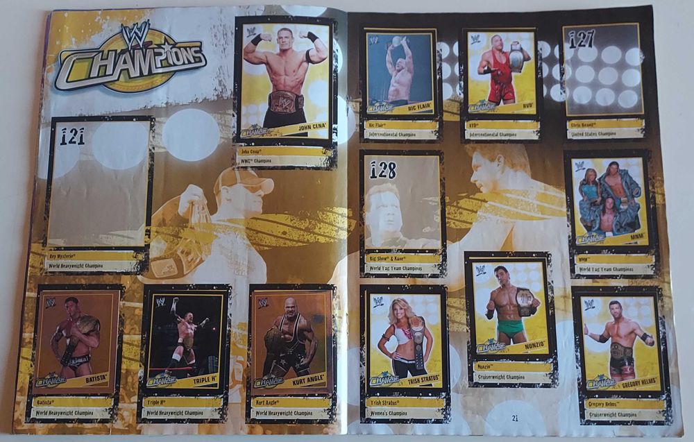 Caderneta WWE CHAMPIONS (2006) (Incompleta)