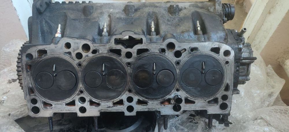 Головка блоку циліндрів