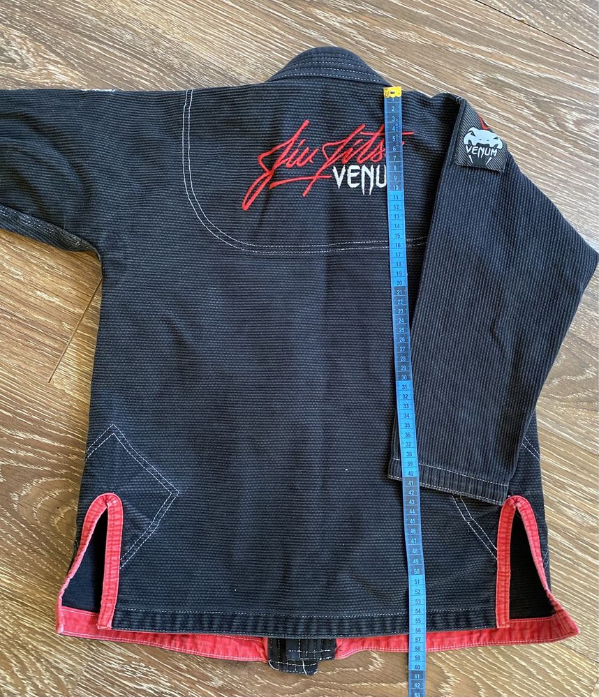 Кімоно (куртка) Venum дитяча розмір C1 123-136 см чорного кольору