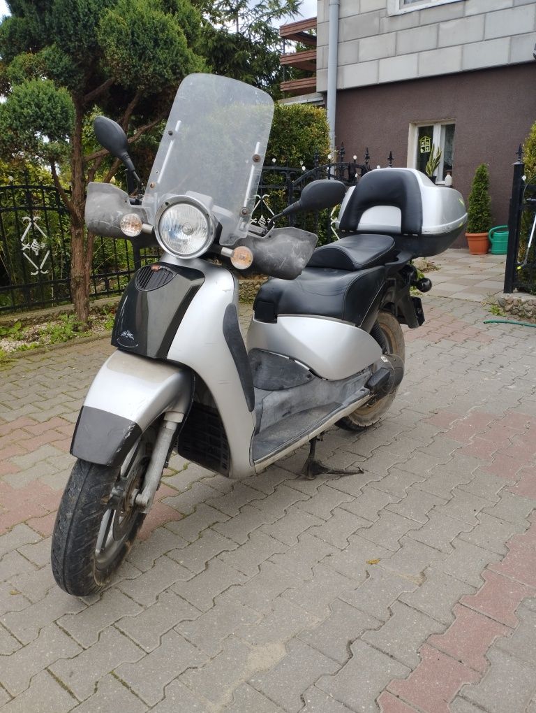 Aprilia Scarabeo