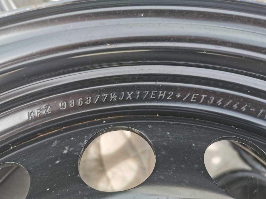 4x felgi stalowe 7,5Jx17 BMW X1 E84 5x120 ET34 nowe KFZ