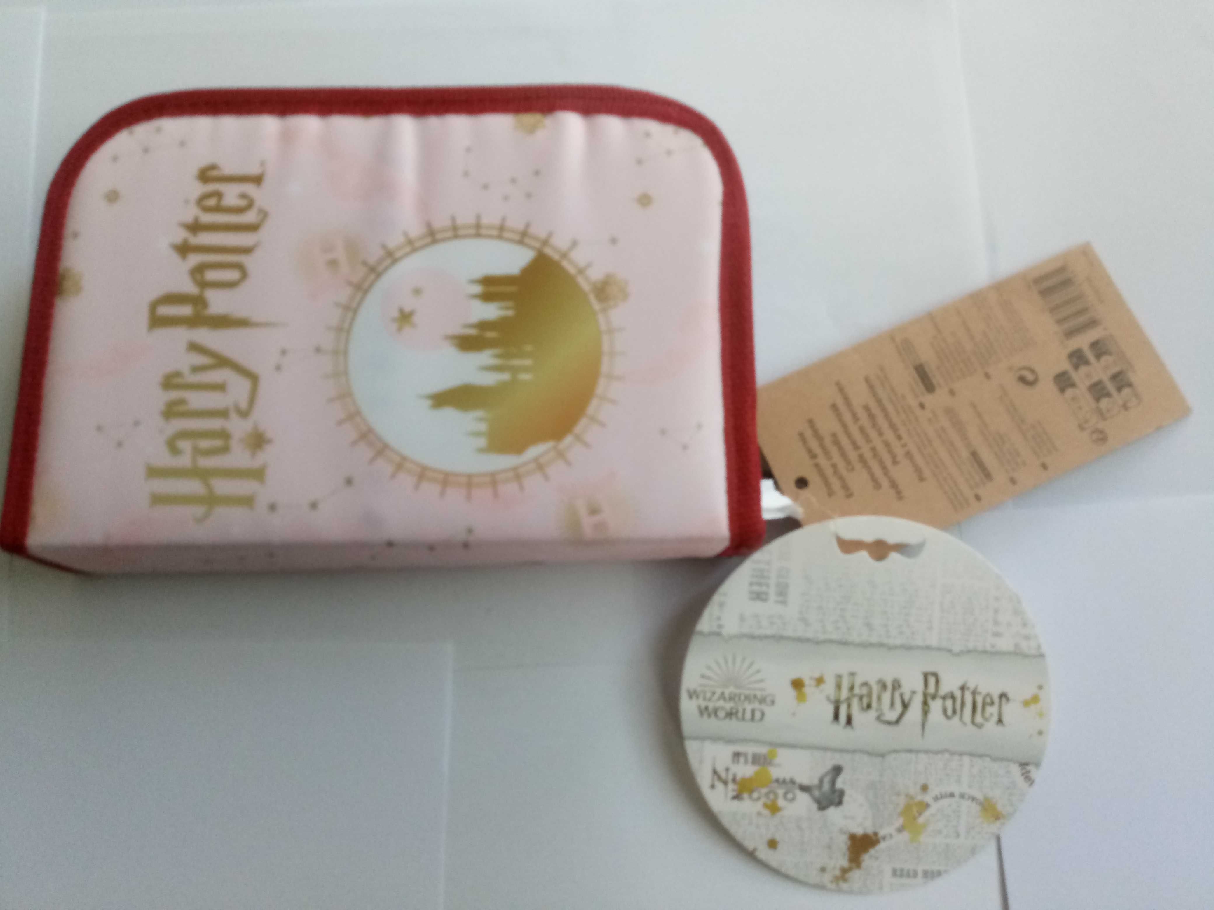 Okazja! Harry Potter oryginalny piórnik z pełnym wyposażeniem