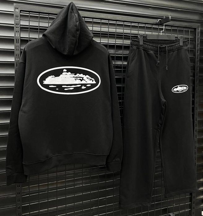 Чоловічий Костюм  Corteiz  зипка  штани розмір  S-XL