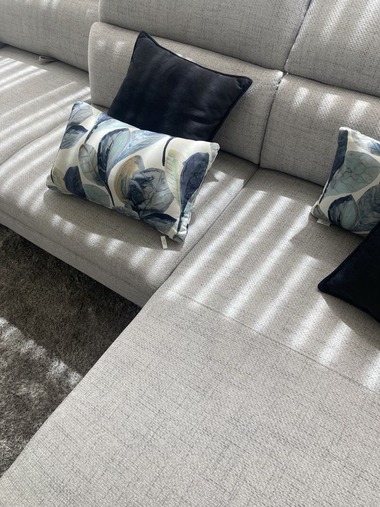 Sofa com chaise long