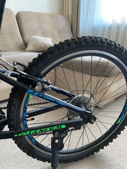 Продав велосипед General 24