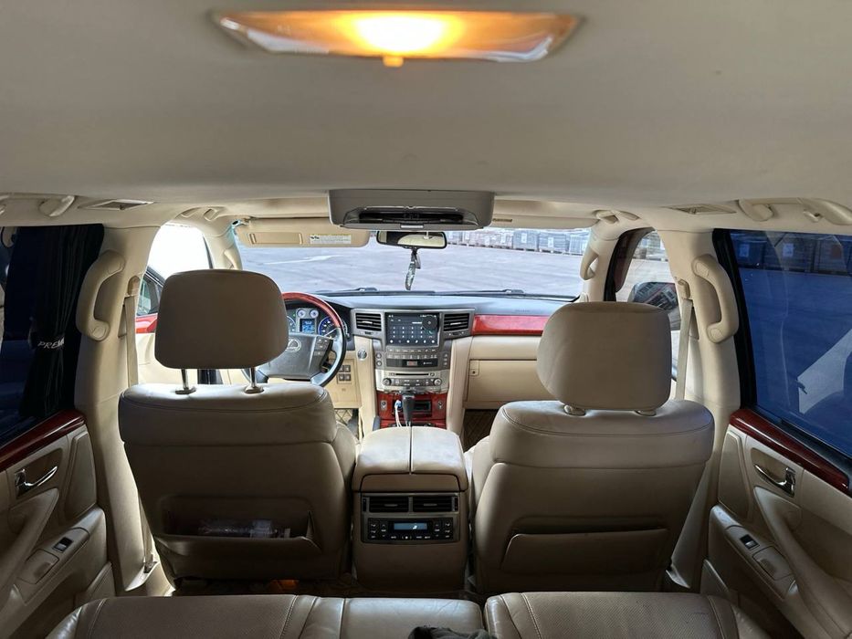 Продам лексус LX 570 срочно