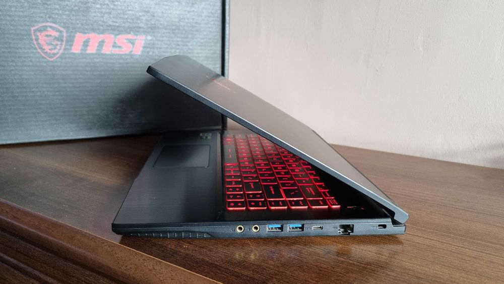 MSI Thin GF63 i5-10500H/GTX1650/8GB/512GB/144Hz/Gwarancja