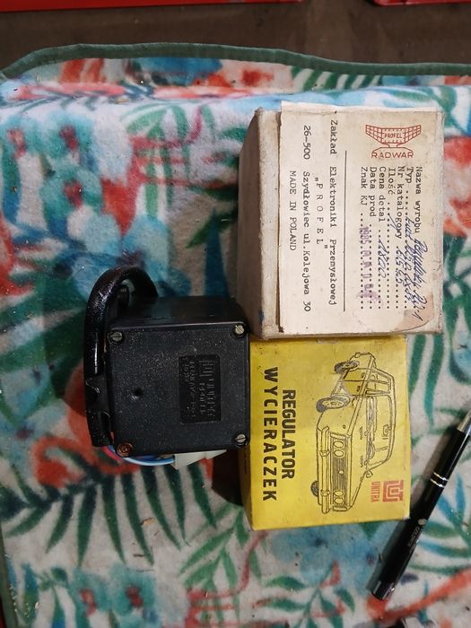 Regulator pracy wycieraczek do fiata 125p