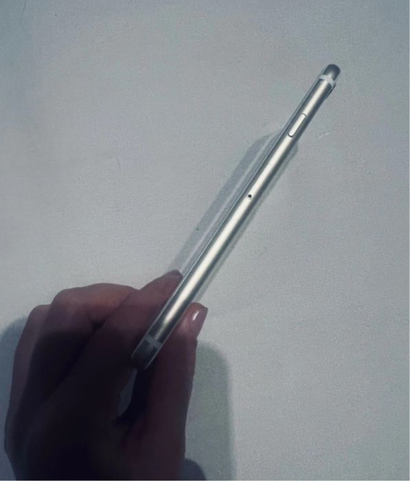 Iphone 6 S dourado