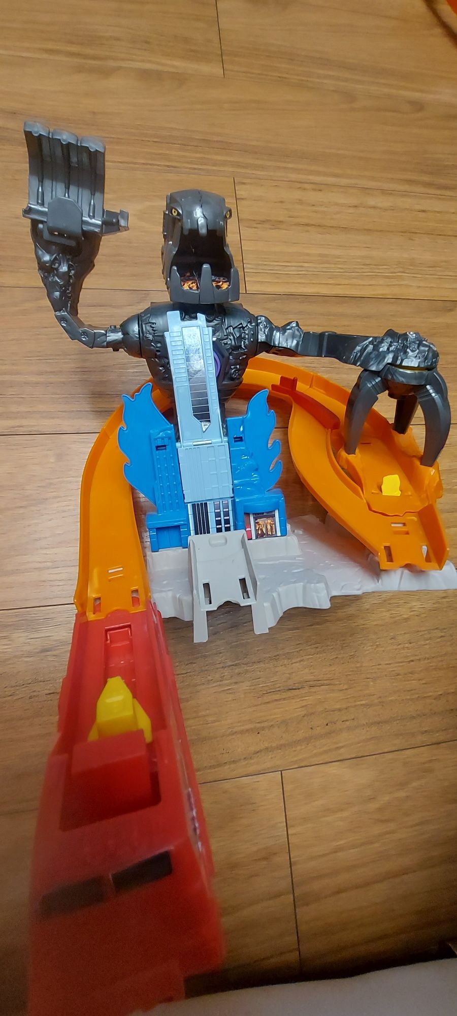 Tor hot wheels zestaw potwór Atak Nitrobot