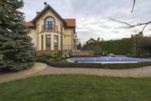 Продажа дома с басейном КГ Золоче 18 сот 286 м2 автономный с подвалом!