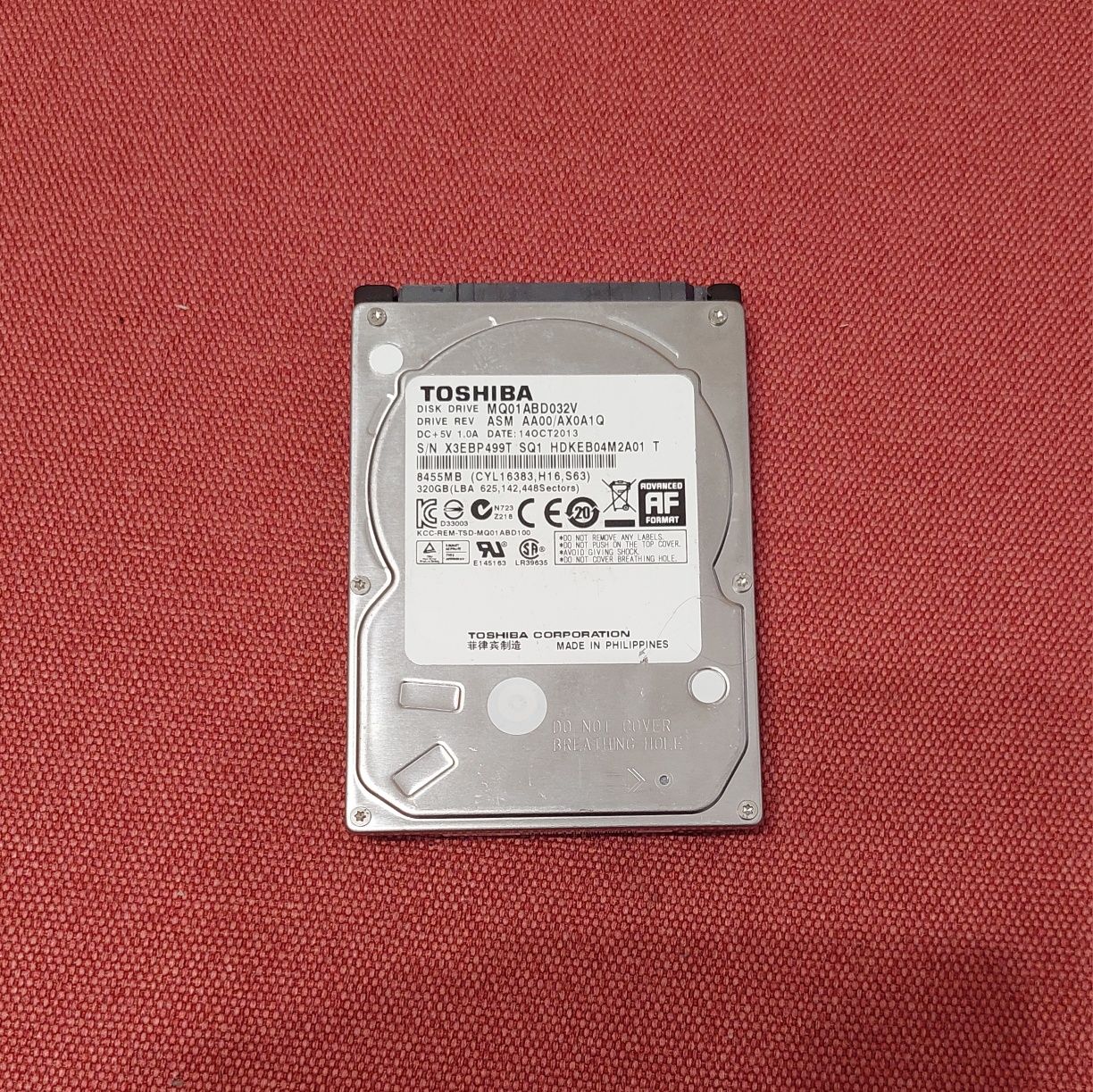- Жорсткий диск HDD 2.5 /320 GB. Робочтй