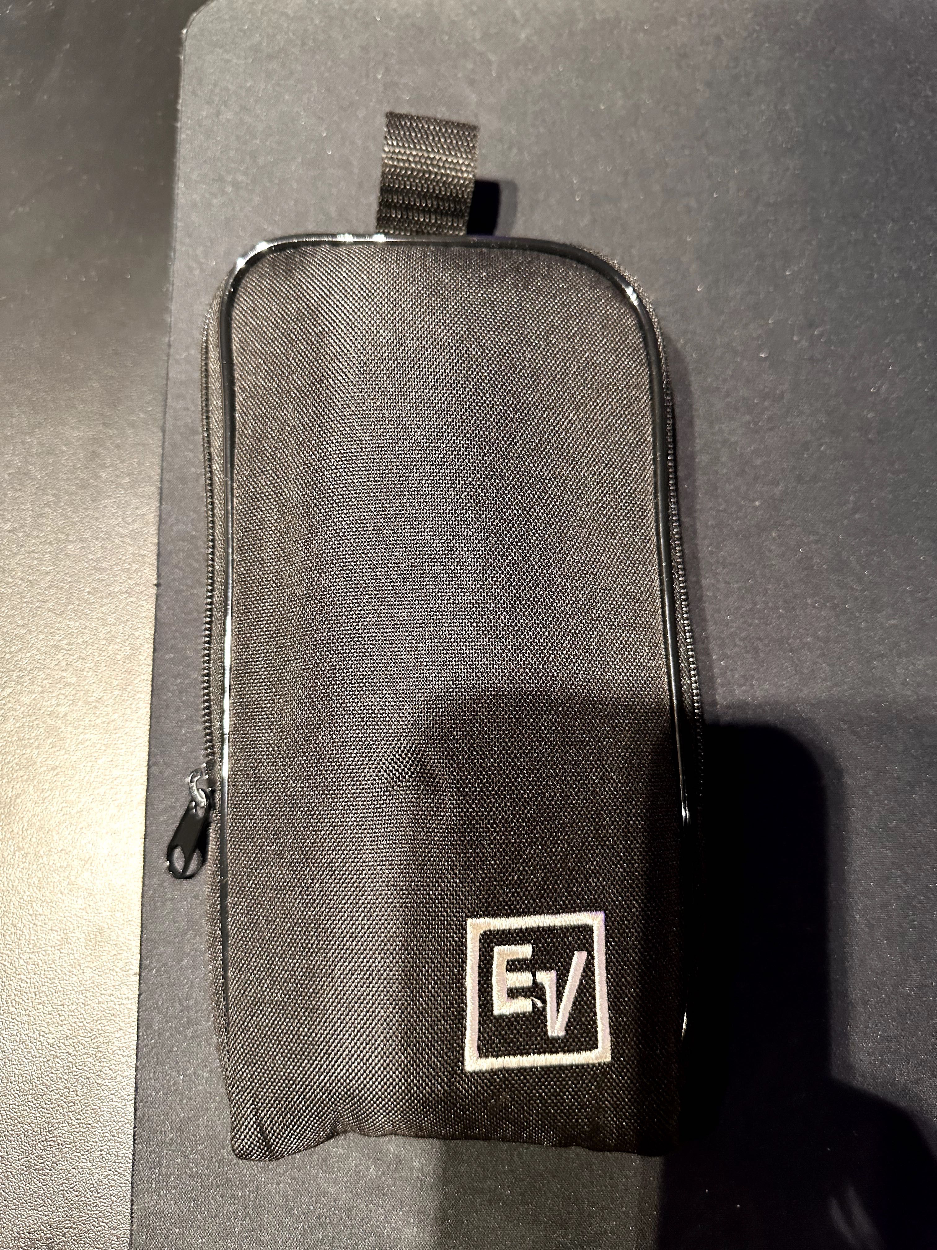 Microfone - EV RE520