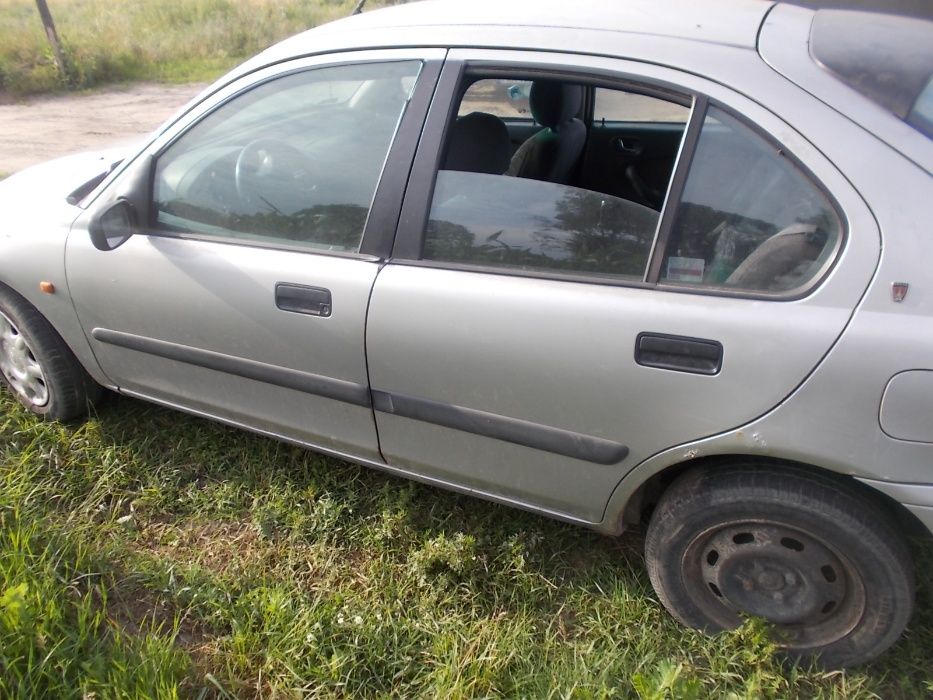 Rover 200, 214,benzyna 1,4 16V,przeznaczony na części,srebrny,5 drzwi