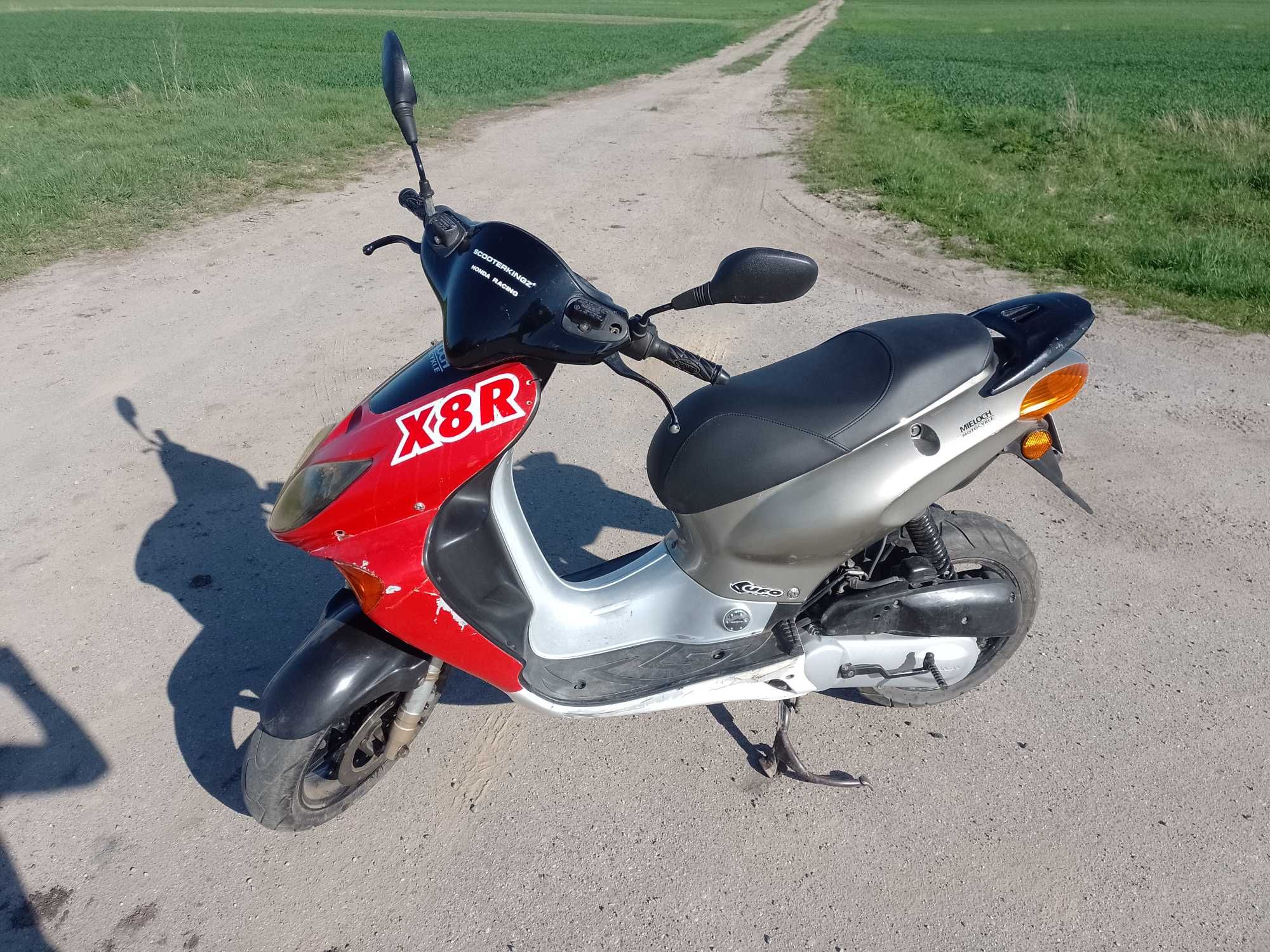 Sprzedam hondę x8r 50