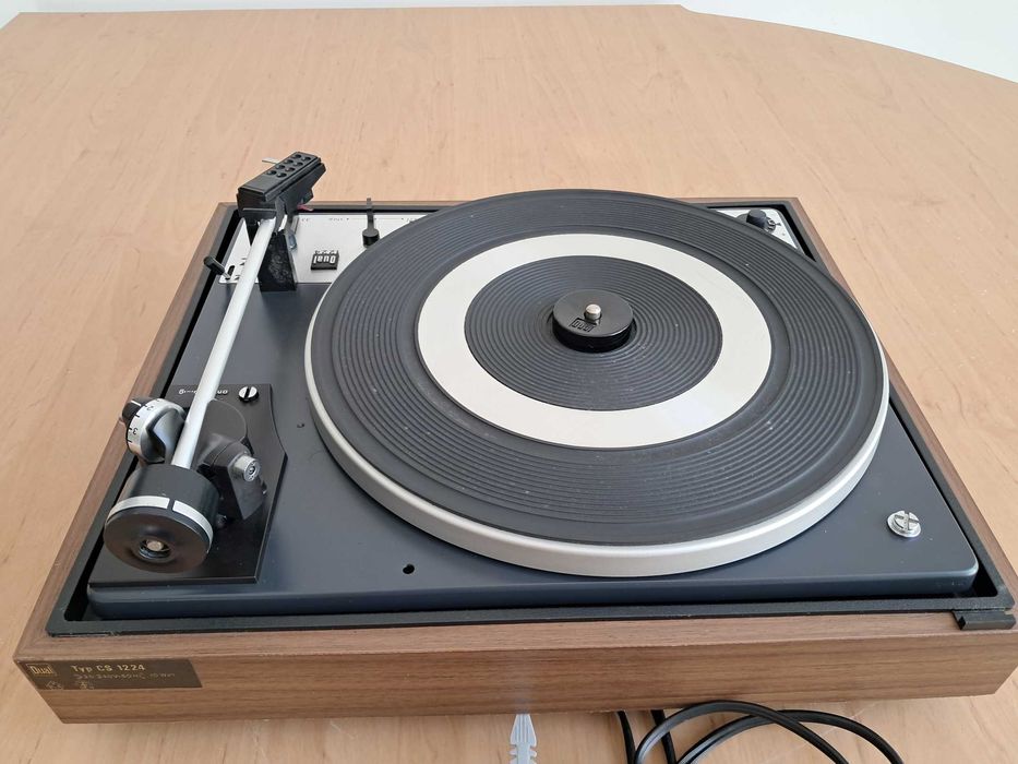 Giradiscos Dual 1224