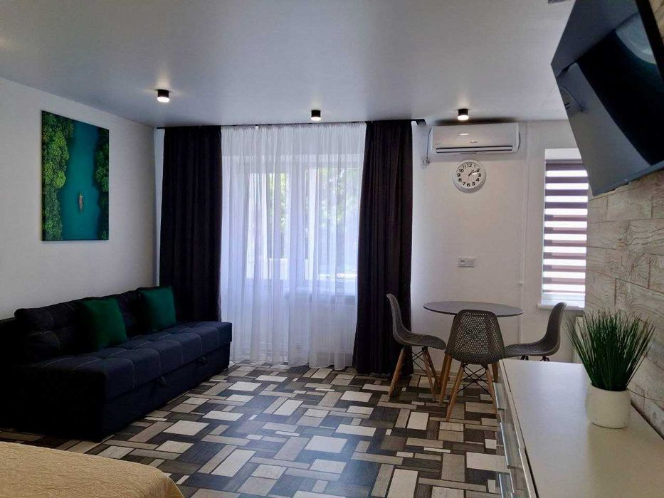 Посуточно, Центр,2-х ком, документы,стоянка, Люкс