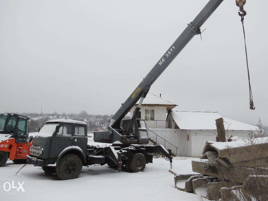 Кран КС 35715-2 на базі МАЗа