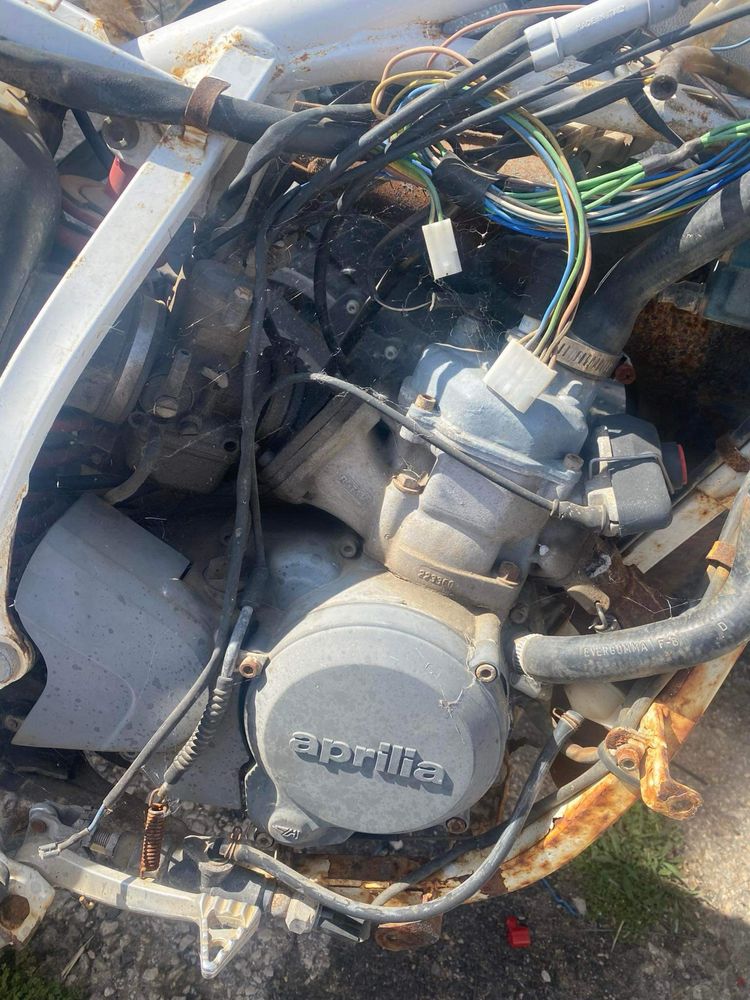 Aprilia tuareg 125