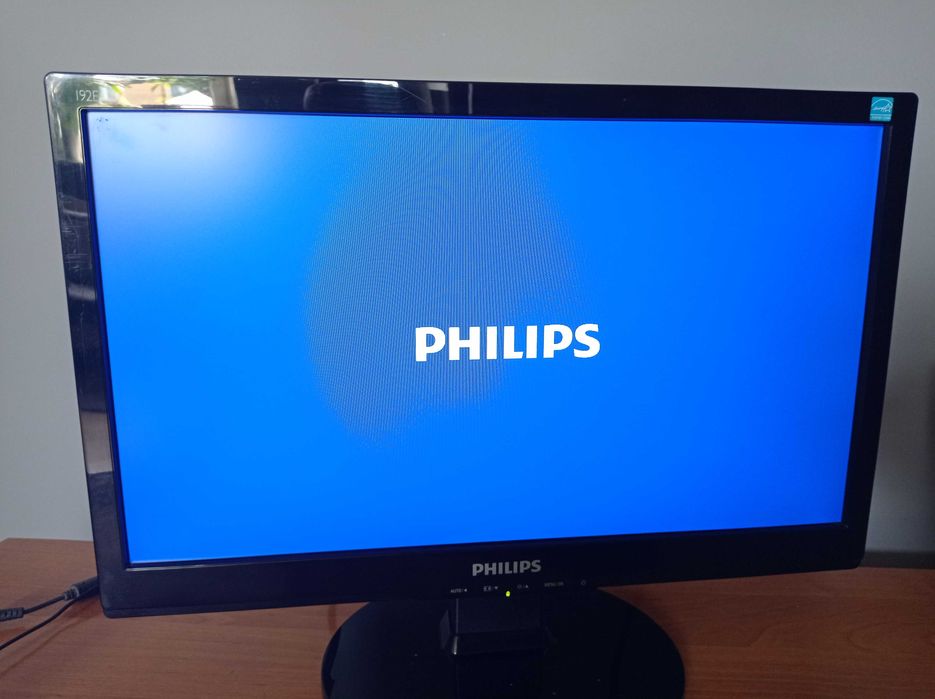 Monitor Philips 16 cali