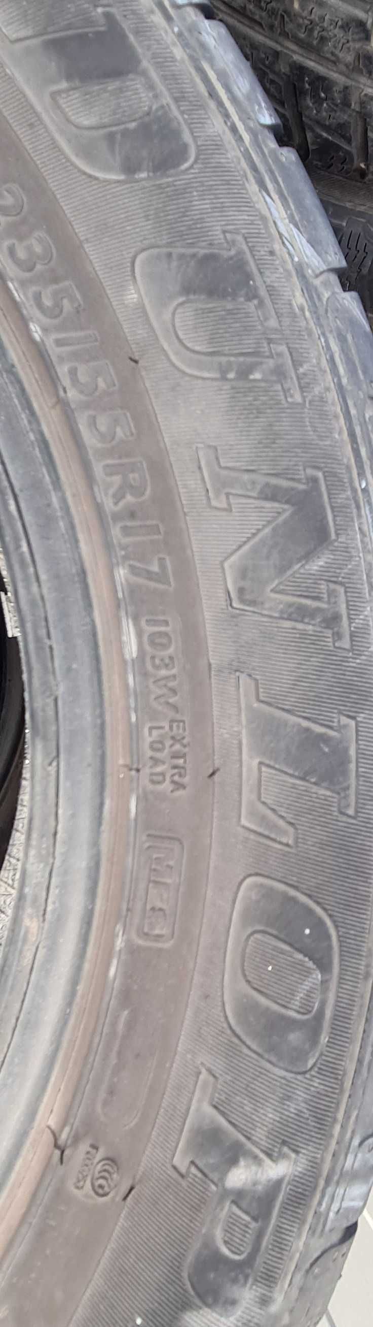 Opony osobowe 235/55R17 Dunlop *S